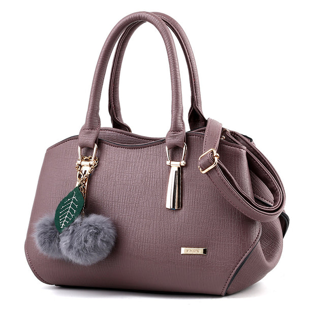 Fashion handbags handbags leather bag and hang the hair ball | fashion